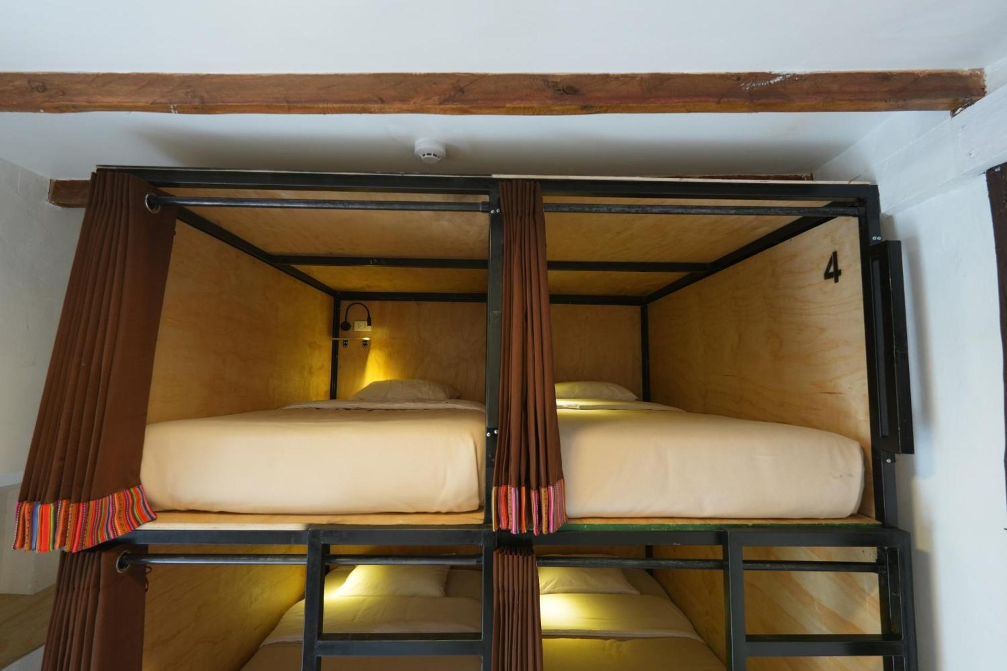 Black Llama Hostel Куско Номер фото