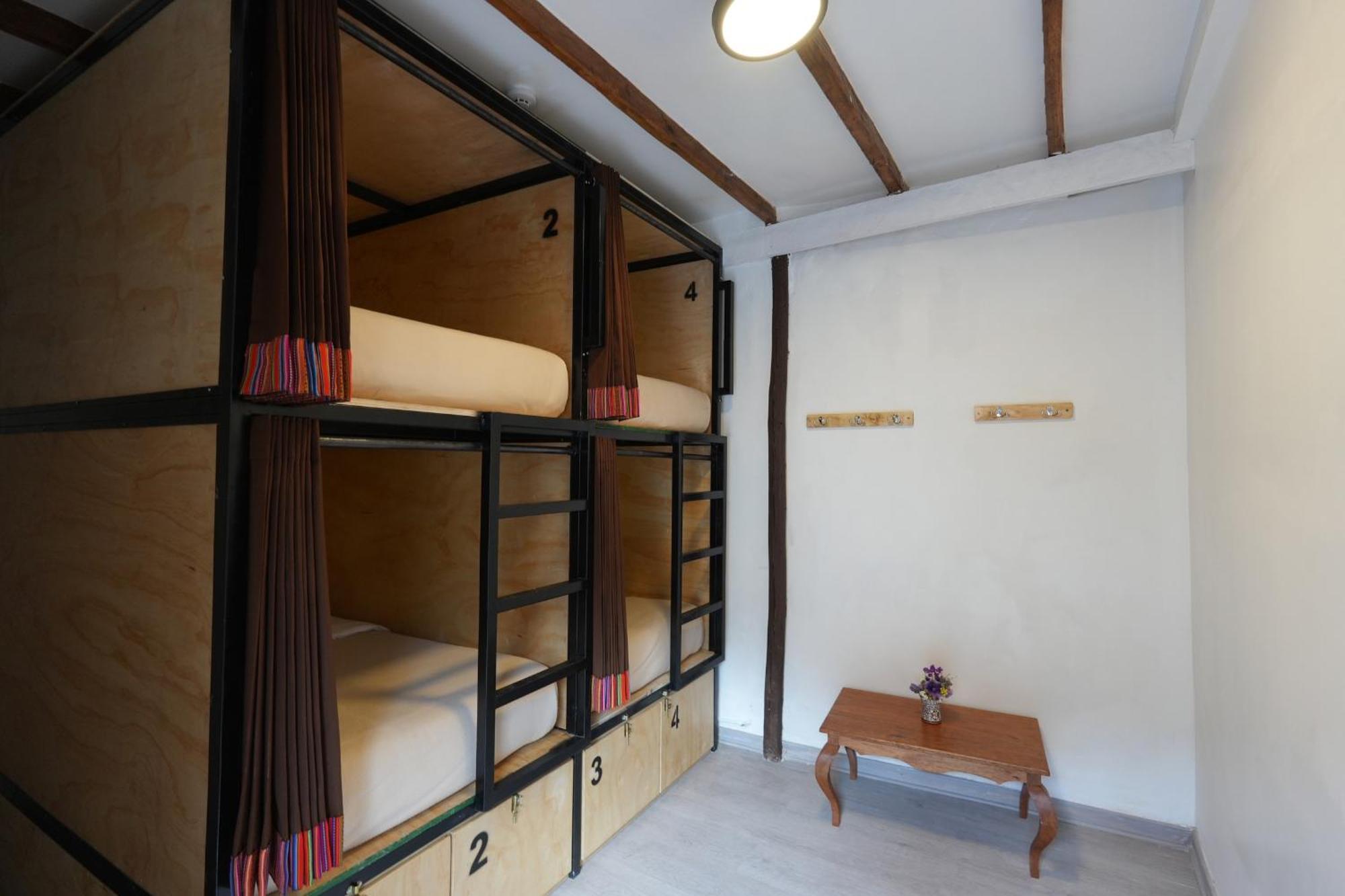 Black Llama Hostel Куско Номер фото